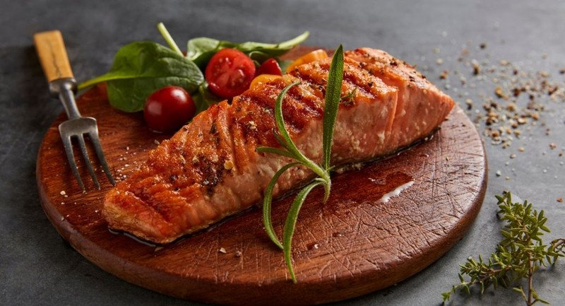 Cá Hồi và những rủi ro khi ăn quá nhiều