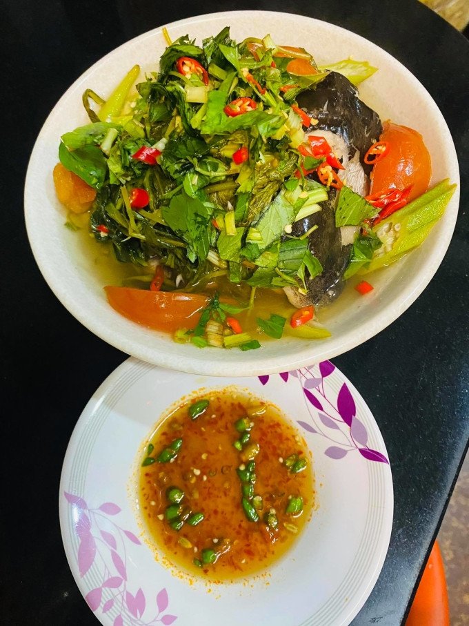 Canh chua cá ngát