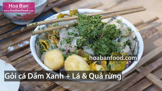 Món Gỏi Cá Dầm Xanh tươi sống trộn gia vị rừng