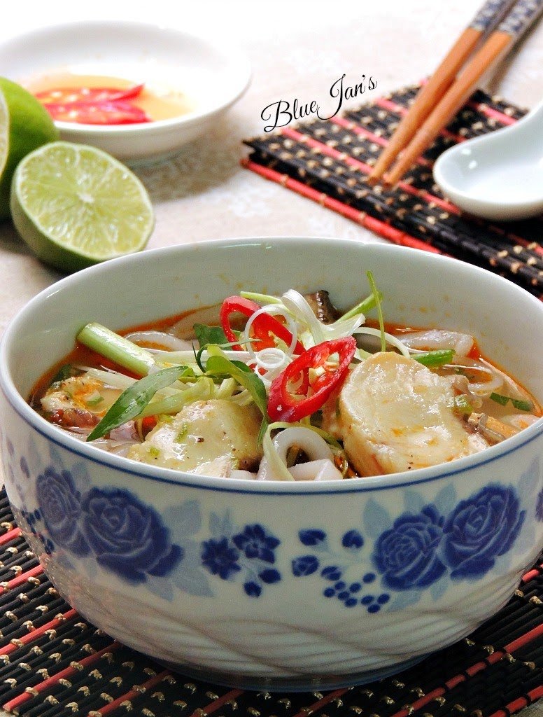 Nguyên liệu chuẩn bị làm Bánh canh cá lóc