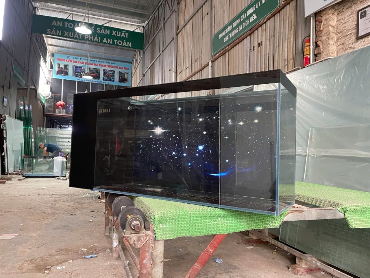 Địa chỉ cắt kính bể cá Hà Nội được nhiều người lựa chọn