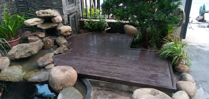 Sàn Gỗ Ngoài Trời Nắp Bể Cá Koi