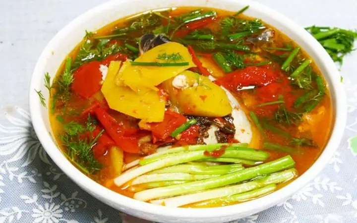 Canh Cá Bã Trầu Nấu Dứa