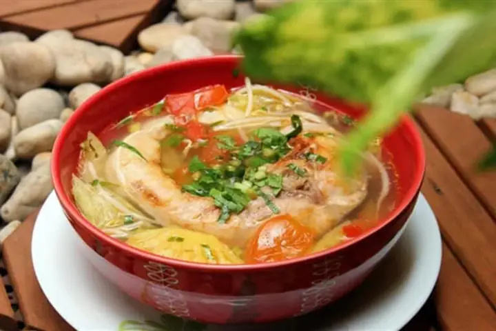 Canh Cá Bã Trầu Nấu Dứa