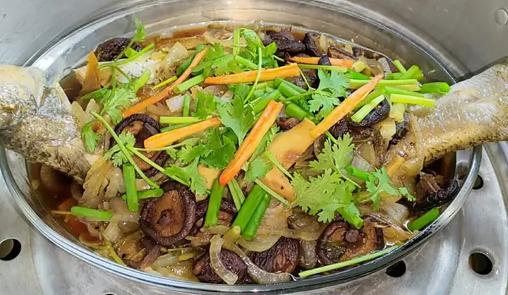 Cá Chẽm Hấp Nấm Đông Cô
