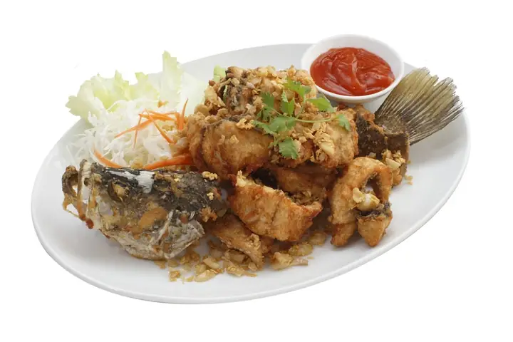 Cá Chẽm Chiên Nước Mắm