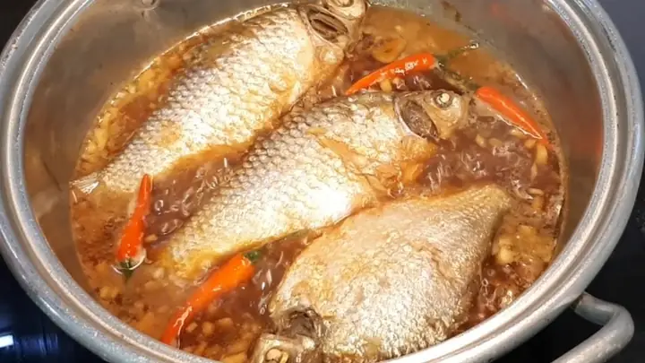 Cá He Kho Lạt