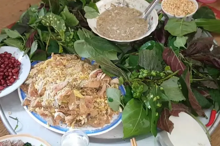Gỏi Cá Mòi