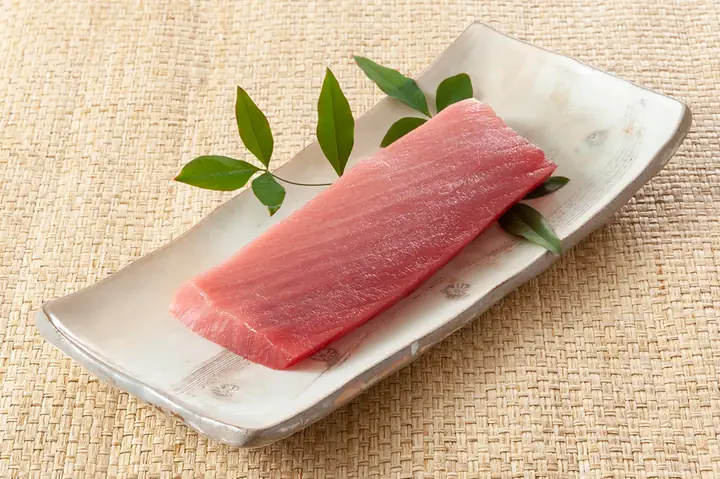 Cách Chọn Sushi Cá Ngừ Vây Xanh Đúng Điệu