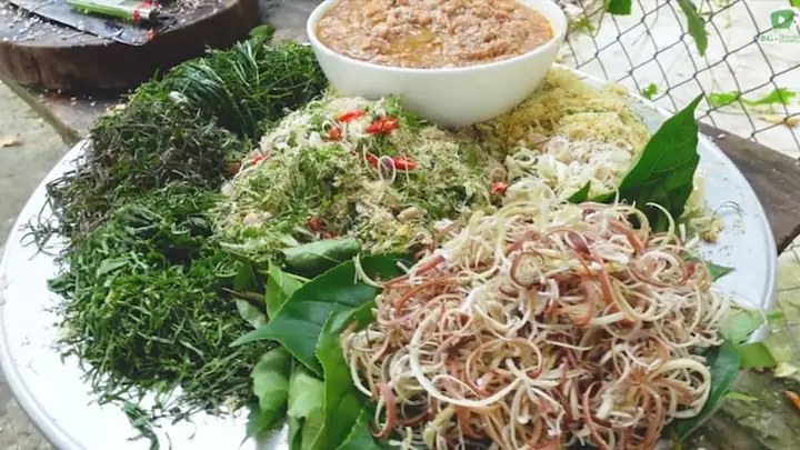 Bước 3: Bắt Tay Vào Chế Biến Cá Nhảy Tây Bắc