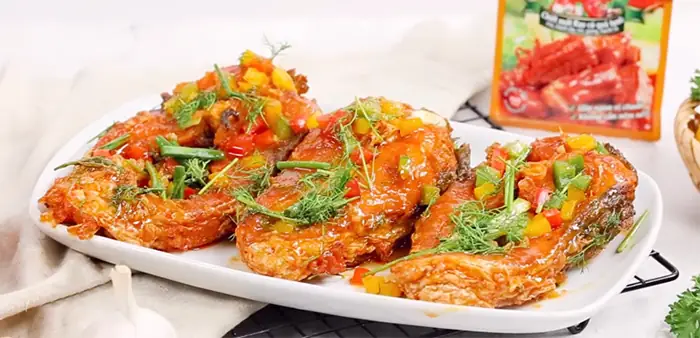 Cá Trắm Đen Chiên Giòn Sốt Cà Chua