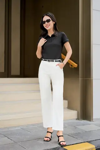 Quần Jean Ống Đứng Cạp Cao Hai Cúc Cardina Quần Jean Ống Đứng Cạp Cao Hai Cúc Cardina