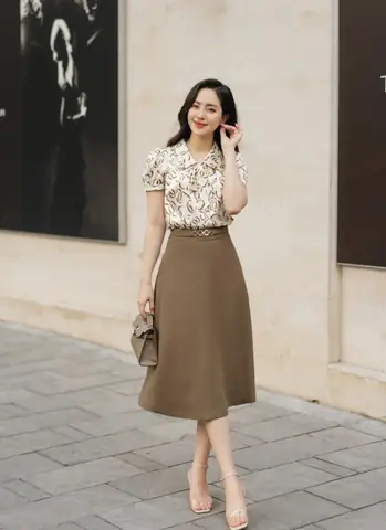 Áo Sơ Mi Kết Hợp Chân Váy Dài Áo Sơ Mi Kết Hợp Chân Váy Dài