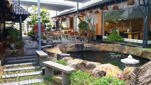 Quán Cà Phê Vừa Uống Vừa Ngắm Cá Koi Ởcần Thơ