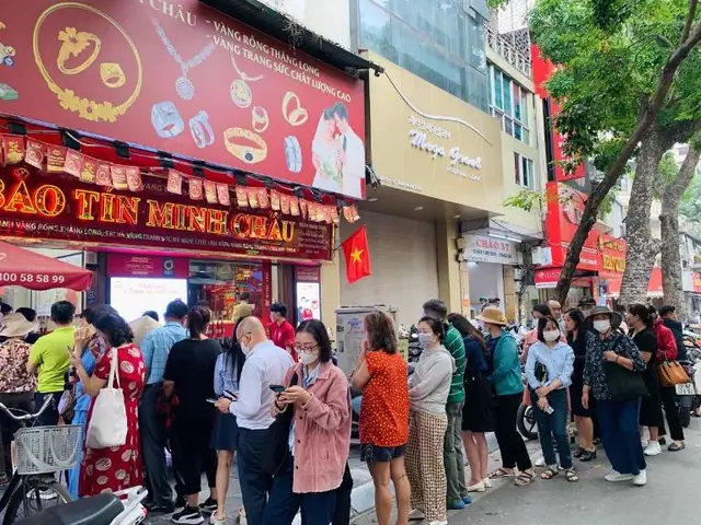 Top 5 Cửa Hàng Bán Cá Rồng Uy Tín Nhất Tại Hà Nội Cho Người Yêu Cá Cảnh