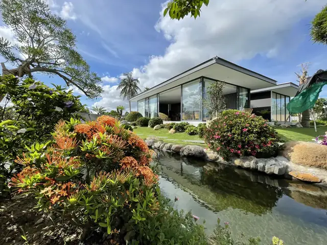 Ishi Koi Farm – Đơn Vị Thiết Kế Thi Công Hồ Cá Koi Hiện Đại Chuyên Nghiệp