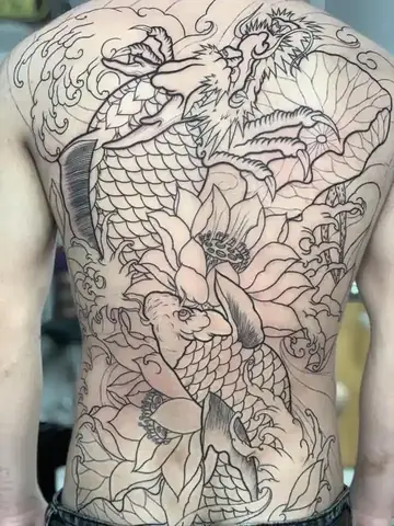 Khung Xăm Kín Lưng Cá Chép