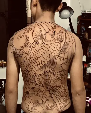 Khung Xăm Cá Chép Kín Lưng