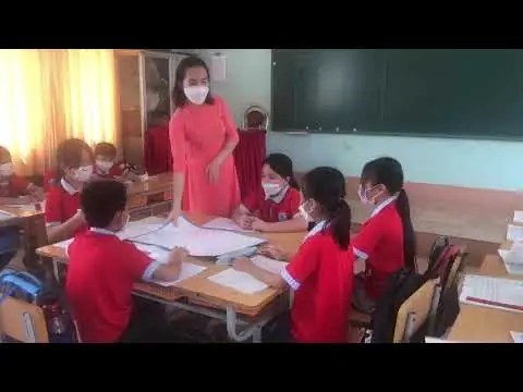 Kỹ Thuật Bể Cá Fishbowl: Mô Hình Tương Tác Hiệu Quả Trong Lớp Học Đông Học Viên