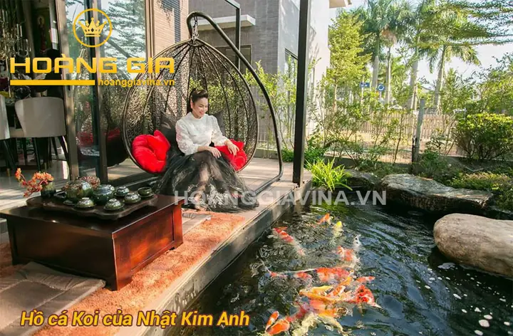 Mẫu Hồ Cá Koi Ngoài Trời Đẹp Của Người Nổi Tiếng