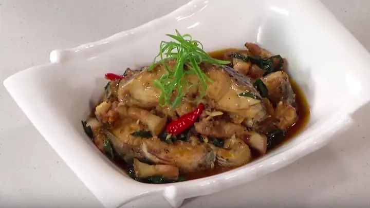 Cá Rô Phi Kho Lá Lốt