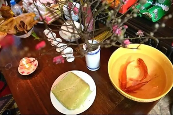 Ngoài Việc Chuẩn Bị Mâm Cỗ Cúng Ông Công Ông Táo Đầy Đủ, Người Xưa Còn Quan Niệm Giờ Cúng Ông Công Ông Táo, Giờ Thả Cá Chép Cũng Phải Chuẩn Chỉ. Ngoài Việc Chuẩn Bị Mâm Cỗ Cúng Ông Công Ông Táo Đầy Đủ, Người Xưa Còn Quan Niệm Giờ Cúng Ông Công Ông Táo, Giờ Thả Cá Chép Cũng Phải Chuẩn Chỉ.