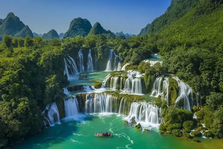 Thưởng Thức Ẩm Thực Đặc Sản Cao Bằng Ngày Tết