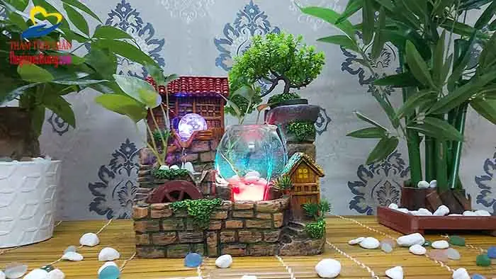 Thác Nước Hồ Cá Mini Ngôi Nhà Trên Thành Cổ, Sự Hài Hòa Của Vẻ Đẹp Núi Rừng Và Bản Làng