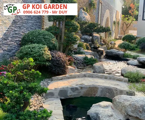 Những Kiểu Dáng Của Hồ Cá Koi