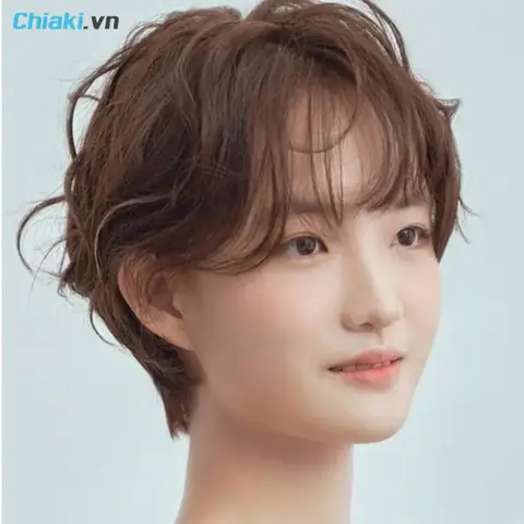 Kiểu Tóc Pixie Mái Thưa
