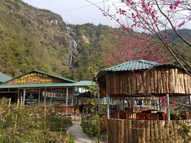 10. Nhà Hàng Cá Hồi Song Nhi Sa Pa