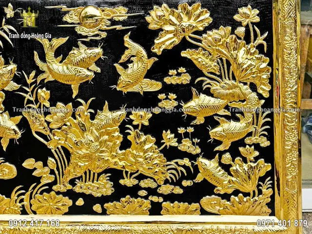 Tranh Cá Chép Hoa Sen Bằng Đồng Mạ Vàng 24k Phù Hợp Không Gian Nào?