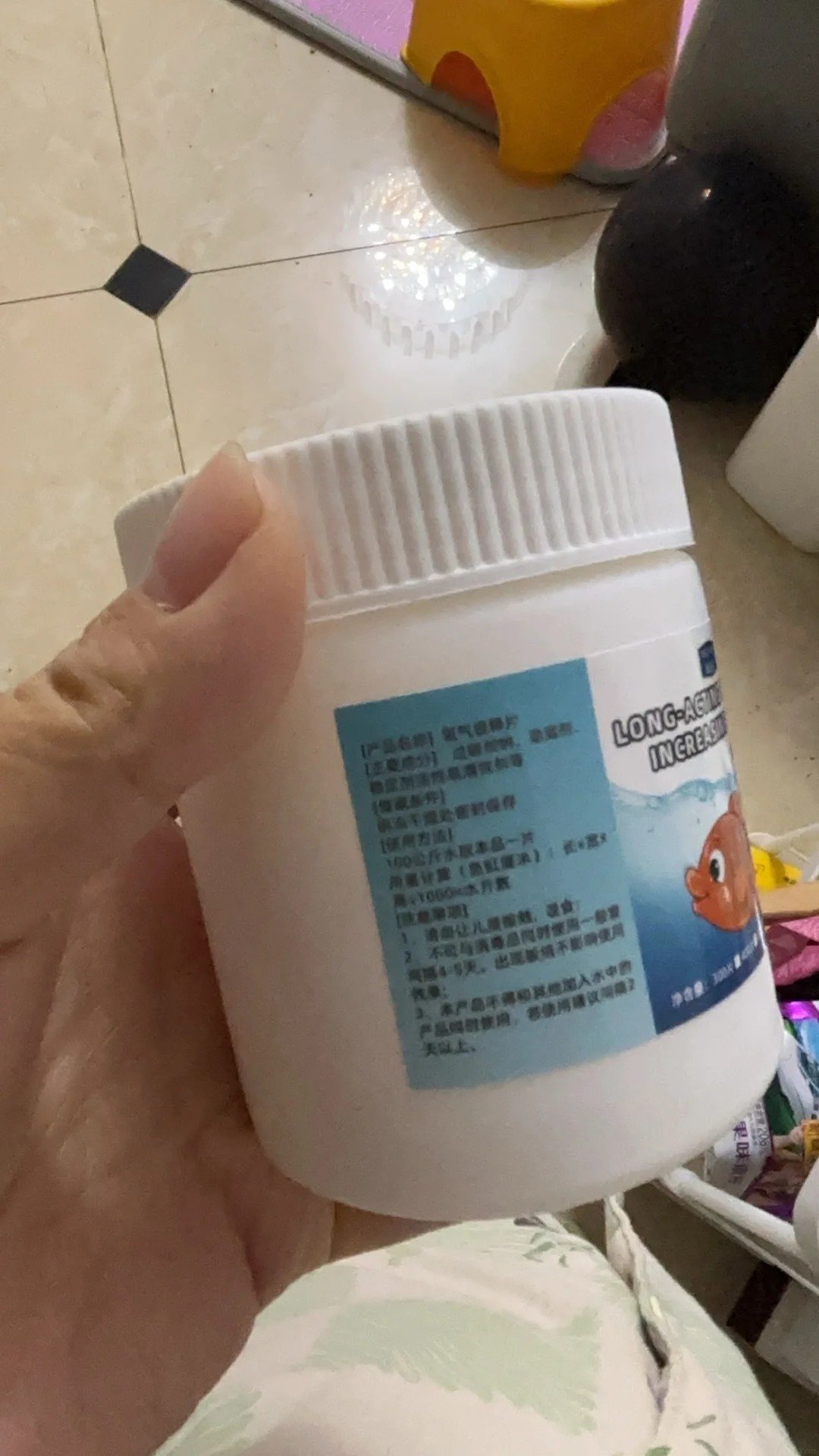 Hình ảnh viên sủi oxy cho cá dùng trong vận chuyển thủy sản