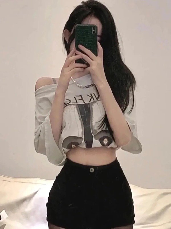 ảnh gái xinh che mặt 2009 29