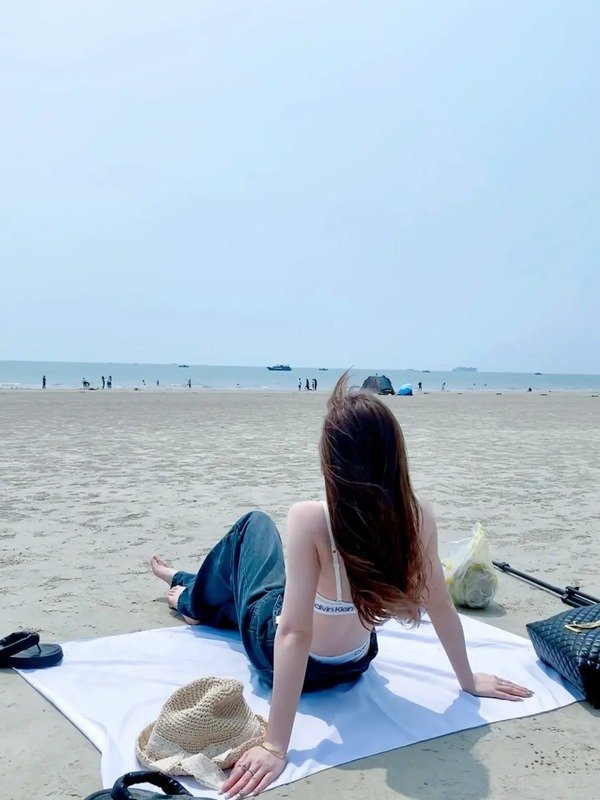 ảnh gái xinh che mặt 2009 36