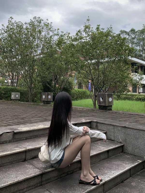 ảnh gái xinh che mặt 2009 4
