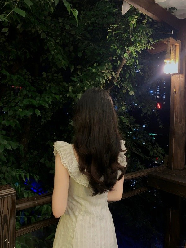 ảnh gái xinh che mặt 2012 6