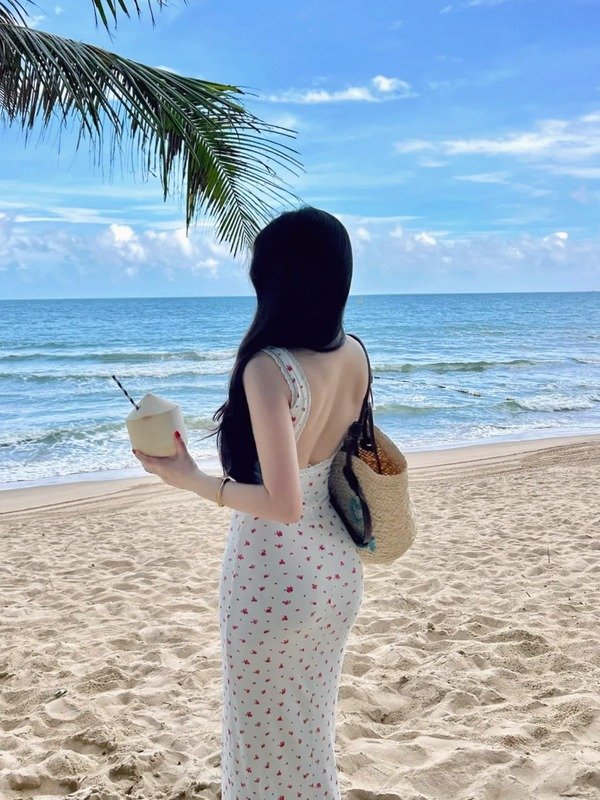 ảnh gái xinh che mặt 39