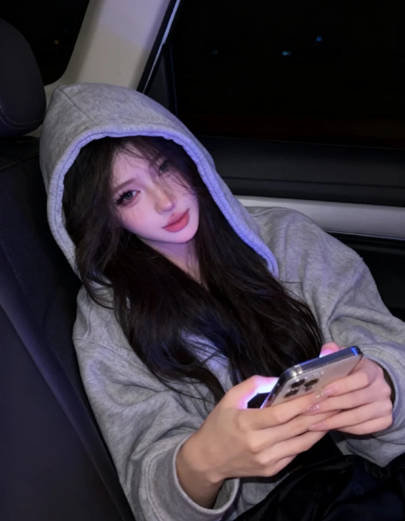 avatar ảnh gái xinh ngầu 25