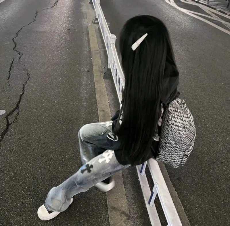 avatar ảnh girl che mặt ngầu 21