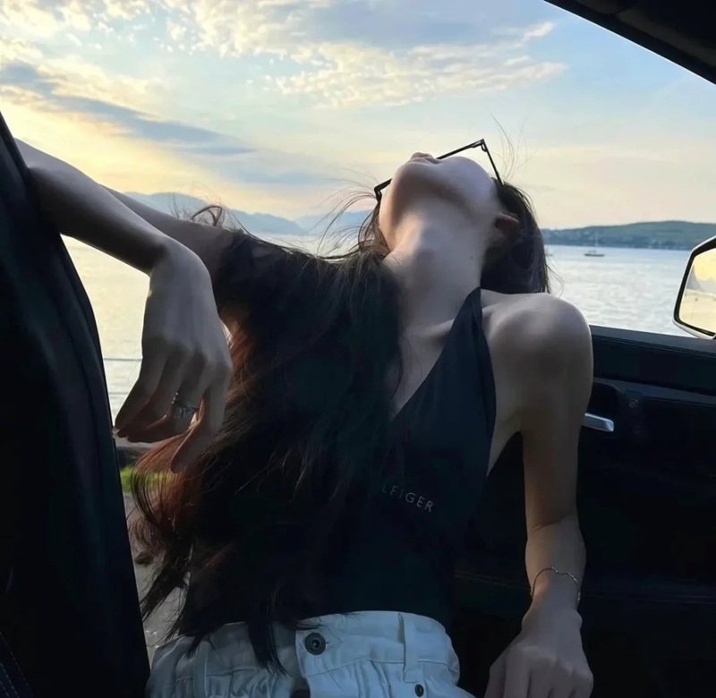 avatar ảnh girl che mặt ngầu 6