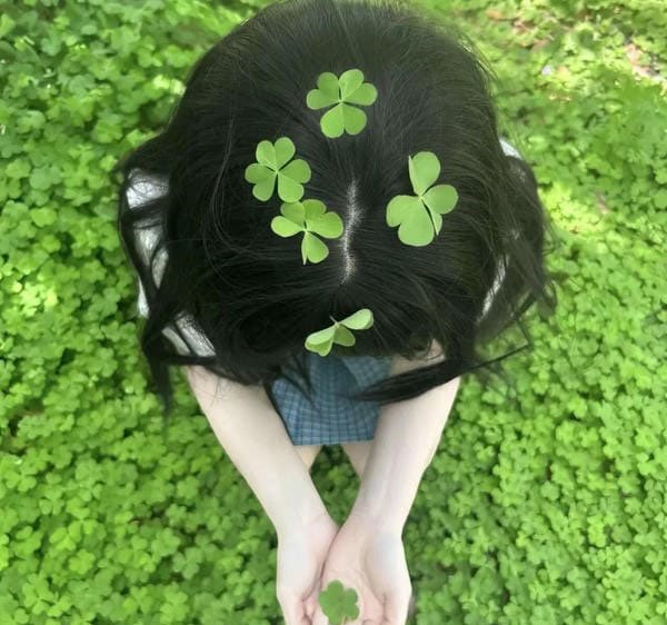 avatar cỏ 4 lá cute 30