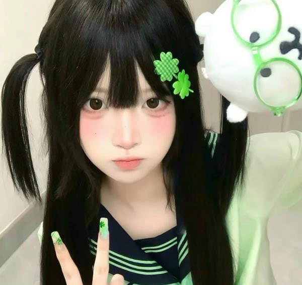 avatar cỏ 4 lá cute 33