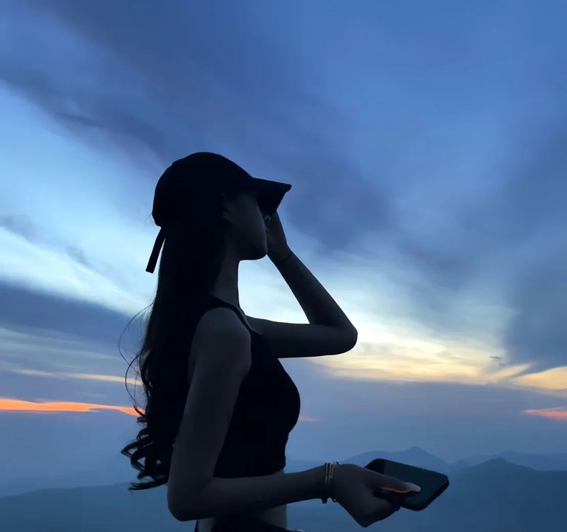 avatar đôi nữ ngầu 31