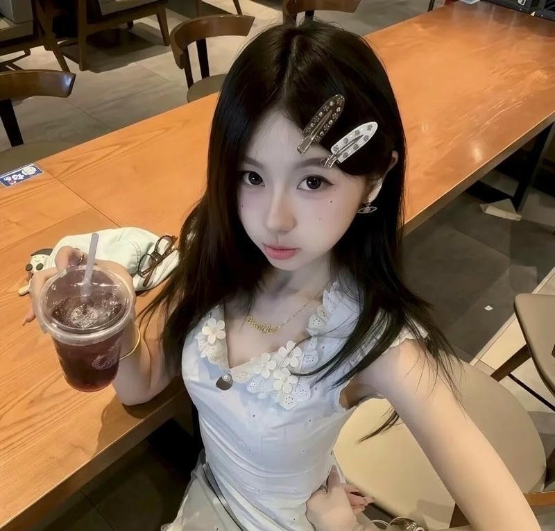 avatar học sinh cute 9