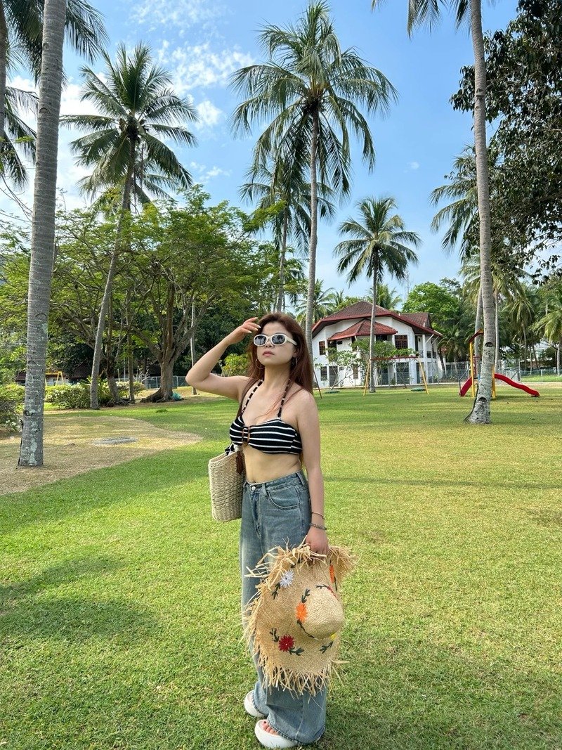 gái mặc bikini nhật 3