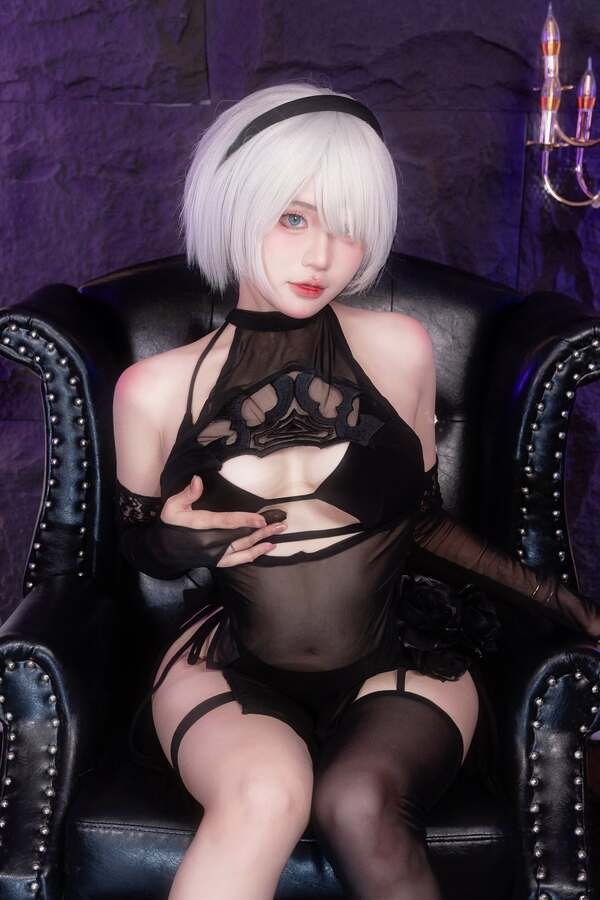 gái xinh vú to cosplay 29
