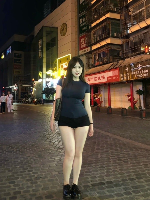 290+ Ảnh gái xinh vú to múp khiến anh em càng lướt càng cuốn gái xinh vú to múp 14