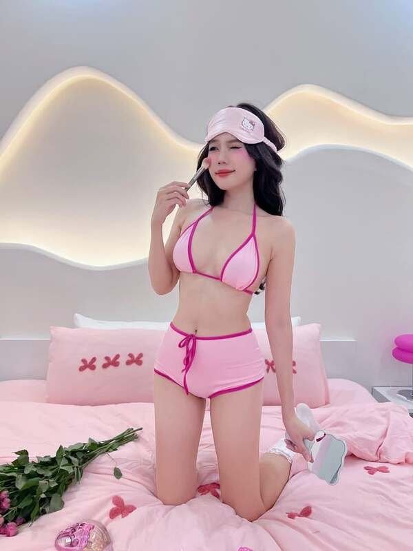 gái xinh mặc váy 19