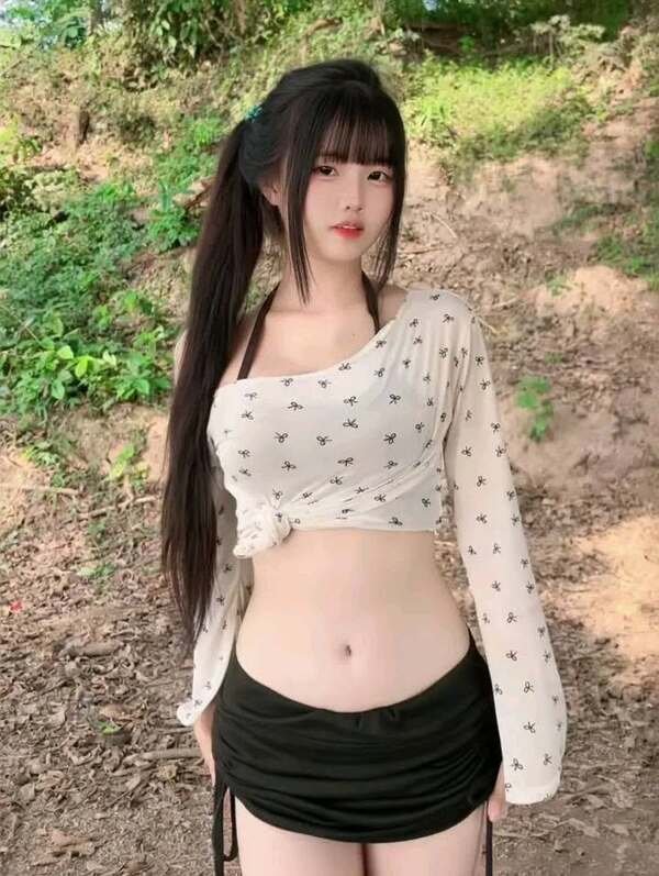 gái xinh mặc váy 5